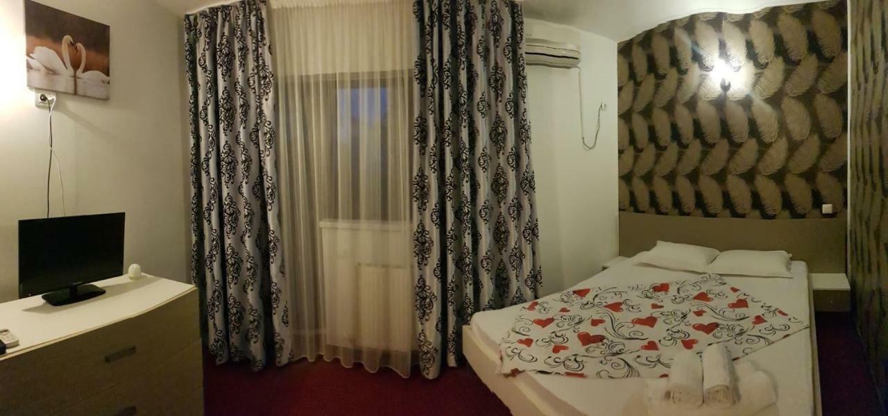 Hôtel Da Boss à Costinesti Extérieur photo